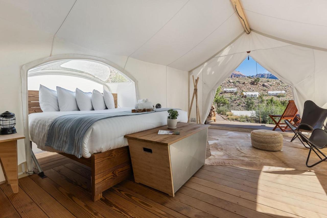 Under Canvas Zion Верджин Экстерьер фото
