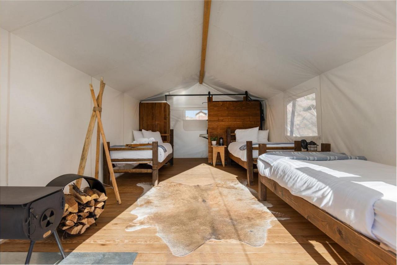 Under Canvas Zion Верджин Экстерьер фото